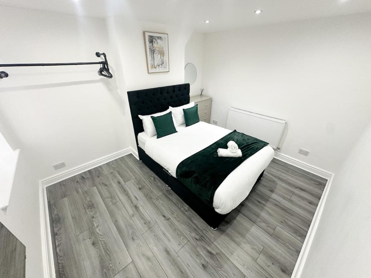Contractors Dream, 4 Bedroom 2 Bathroom Liverpool Ngoại thất bức ảnh